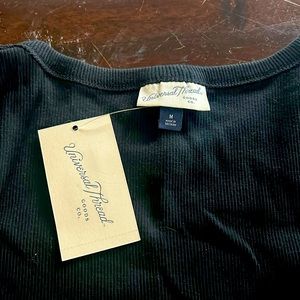 Black ribbed bodycon dress